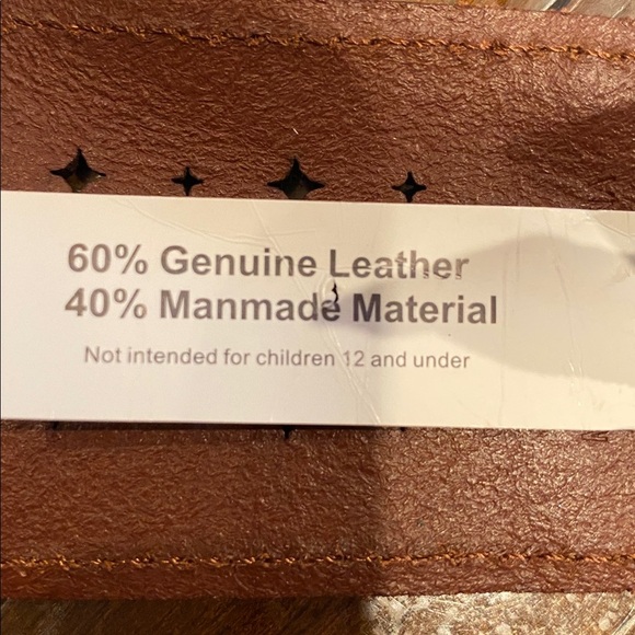 Fossil Wide Band Cut Out Pattern Elastic Stretch Leather Women’s Belt Large NWT - Picture 6 of 8